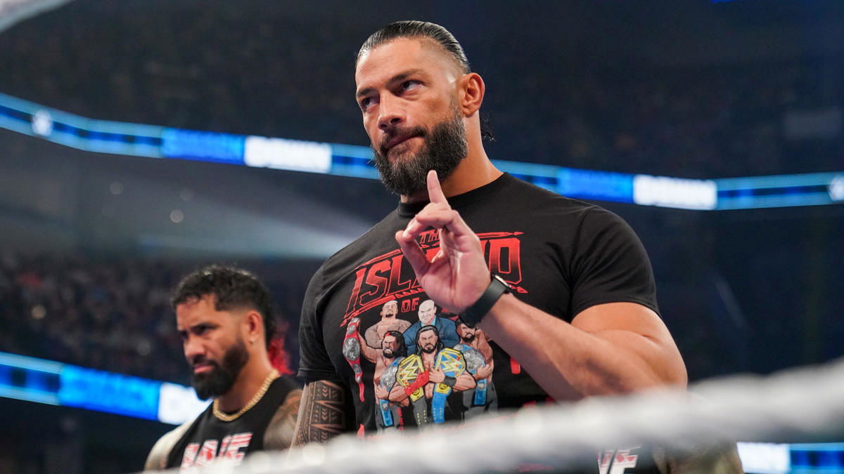 Popular WWE Star Addresses Rumor He Wants Roman Reigns Contract