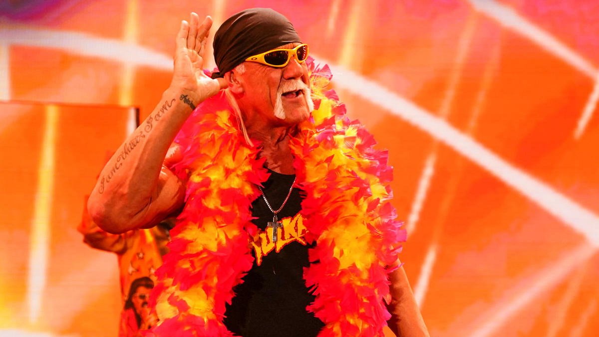 VIDEO: Hulk Hogan Does Ventriloquism With Bizarre Puppet