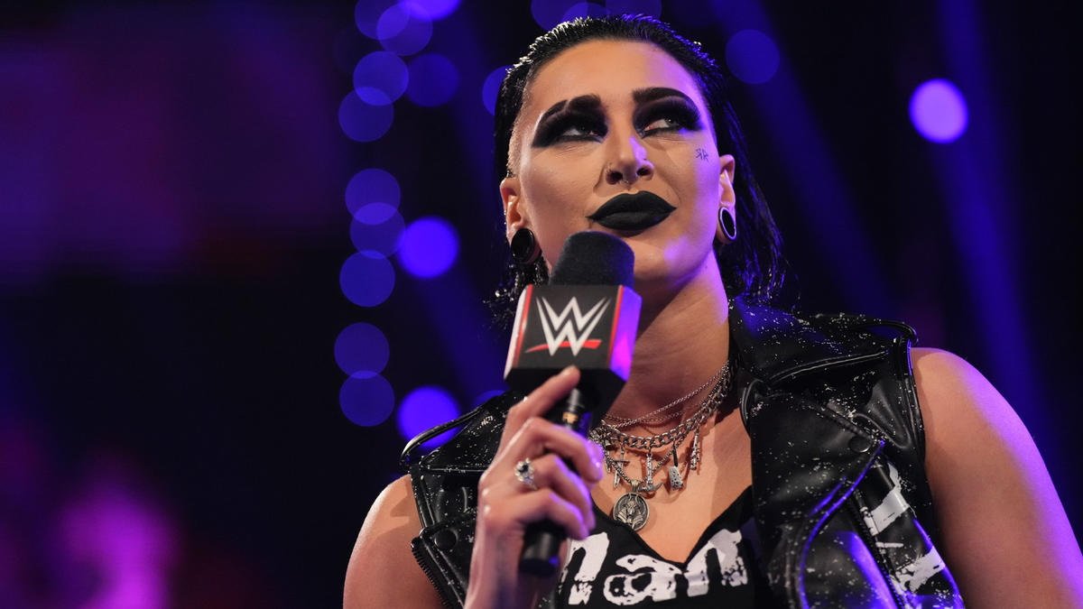 WWE Star Calls Out Rhea Ripley Following SmackDown