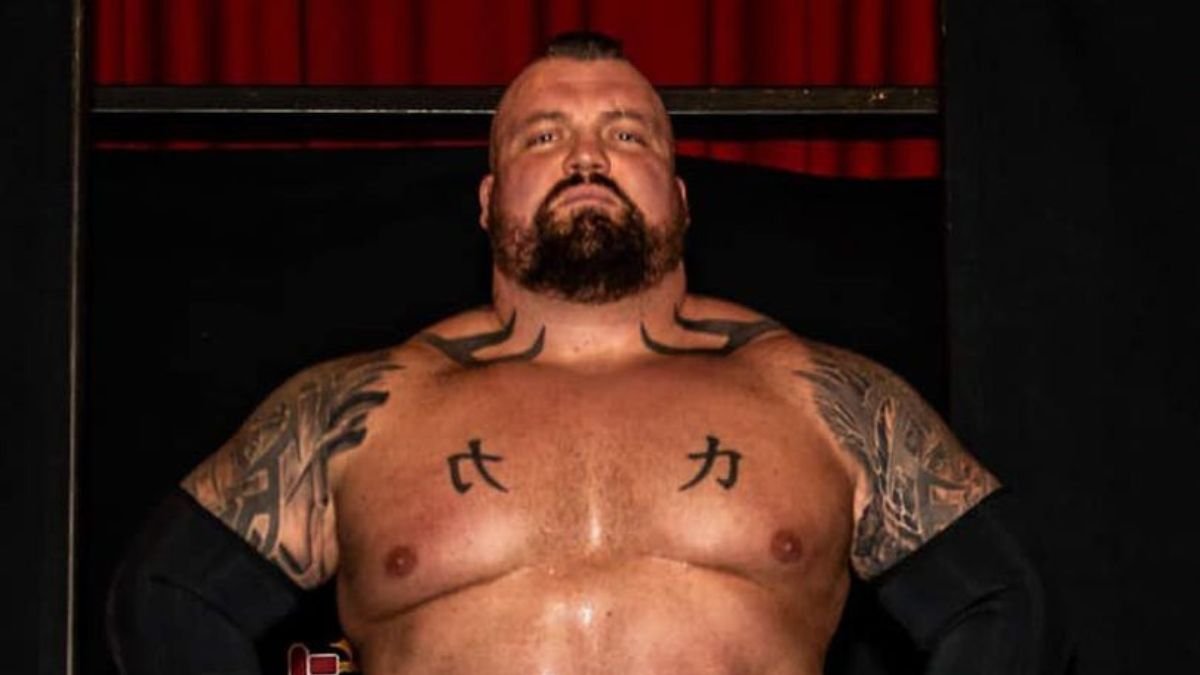 Former World’s Strongest Man Champion Makes Wrestling Debut After Rejecting WWE Contract