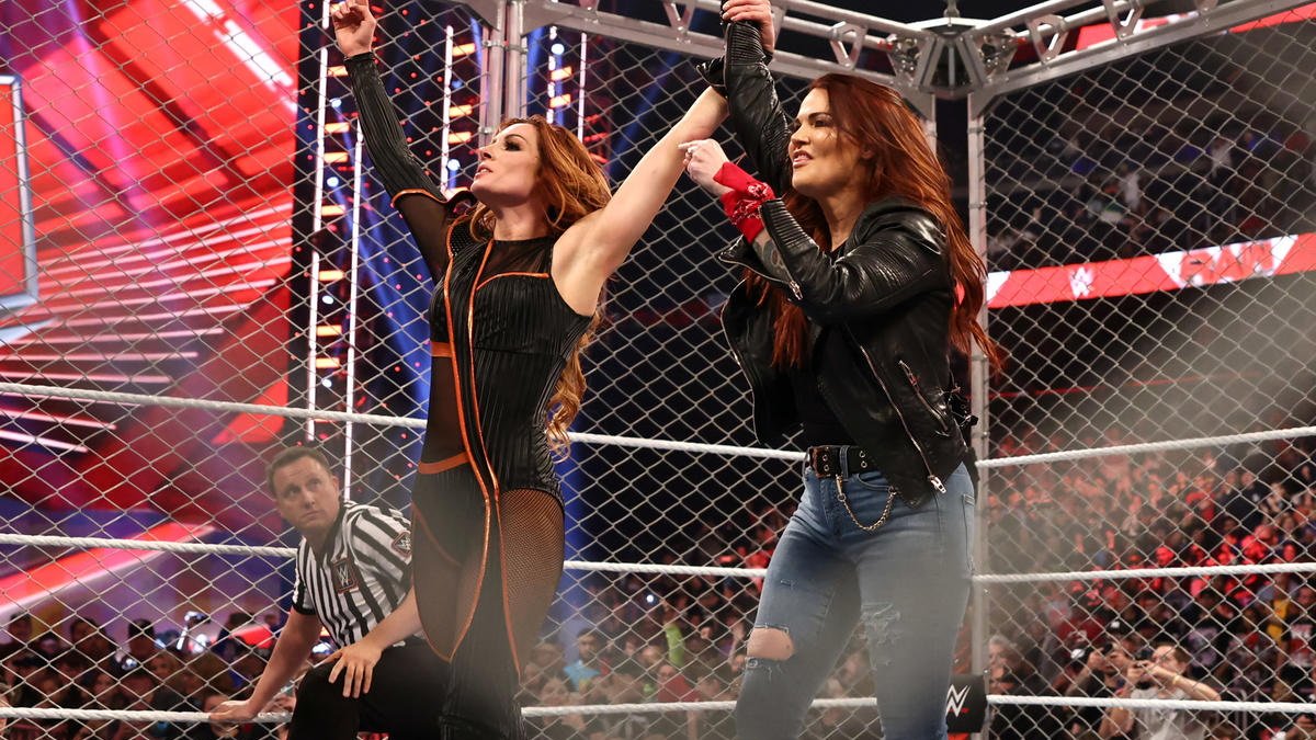 Lita helped Becky Lynch beat Bayley in a steel cage match on February 6