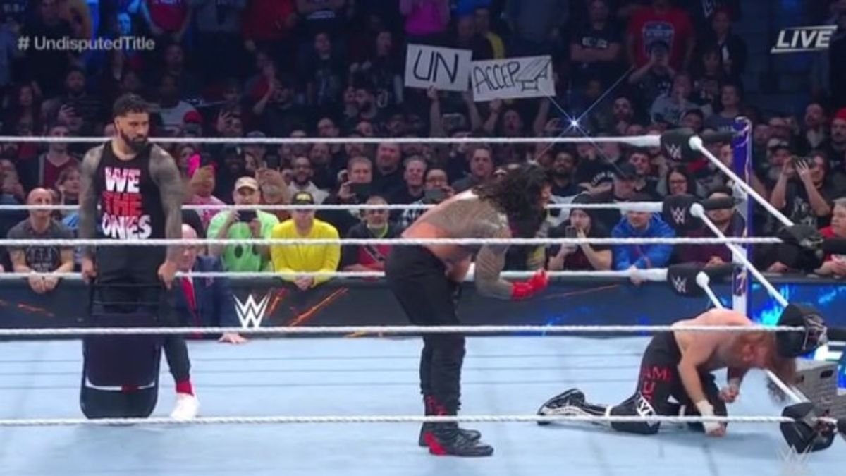 Watch The Ending To Sami Zayn Vs. Roman Reigns At Elimination Chamber