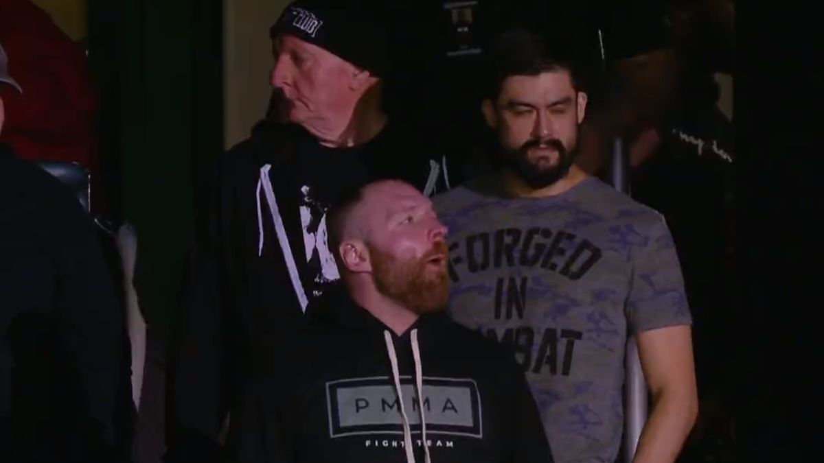 VIDEO: Jon Moxley AEW Dynamite Entrance Features His Dad