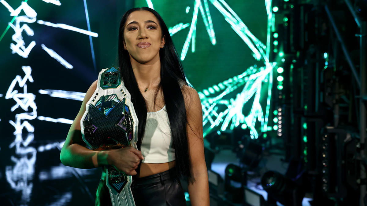 Indi Hartwell Sporting Walking Boot Following NXT Injury (Photo)