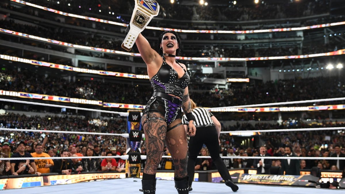 WWE Hall Of Famer Wants To Work With Rhea Ripley