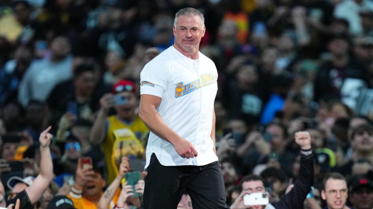 Shane McMahon Spotted Rehabbing With NFL Star