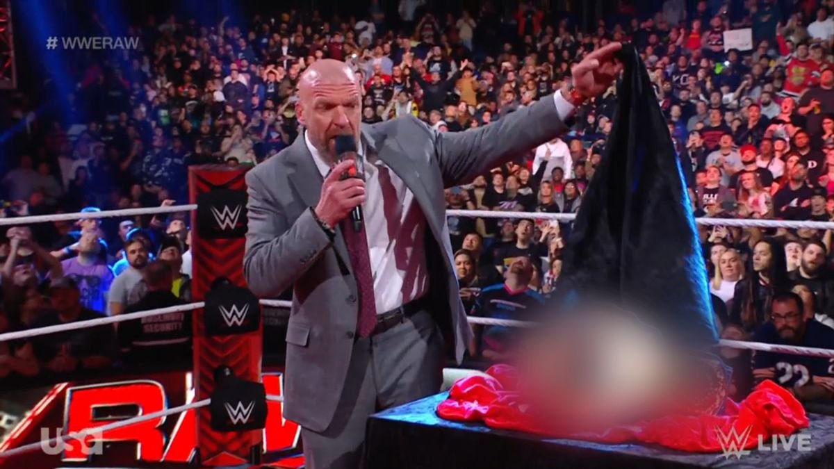 PHOTO: Triple H Reveals New WWE World Heavyweight Championship