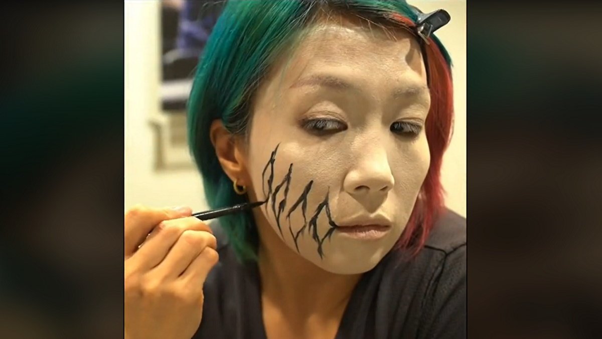 VIDEO: Asuka Reveals Full New WWE Makeup Routine