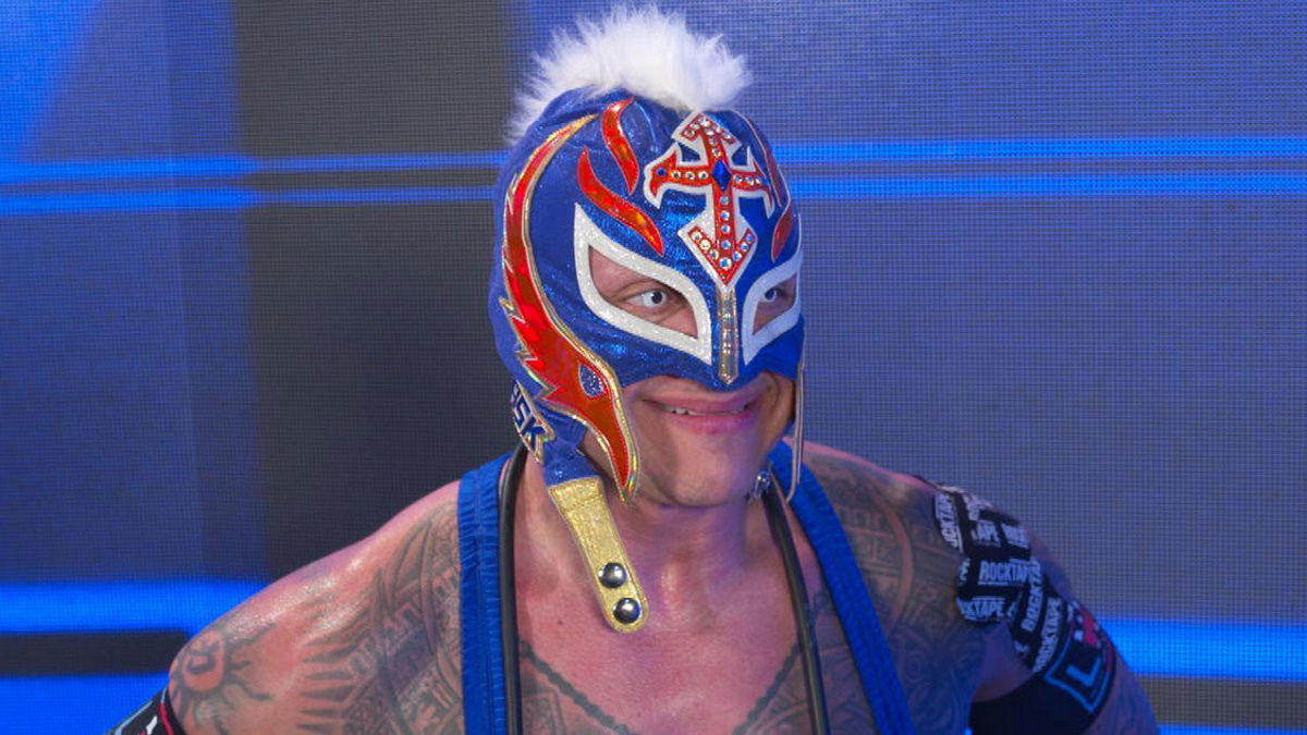 Rey Mysterio Unmasked In Video With Former WWE Star