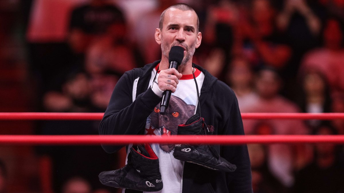 CM Punk Responds To ‘Top Name’ Leaking Apparent Backstage Issues After Punk’s Return