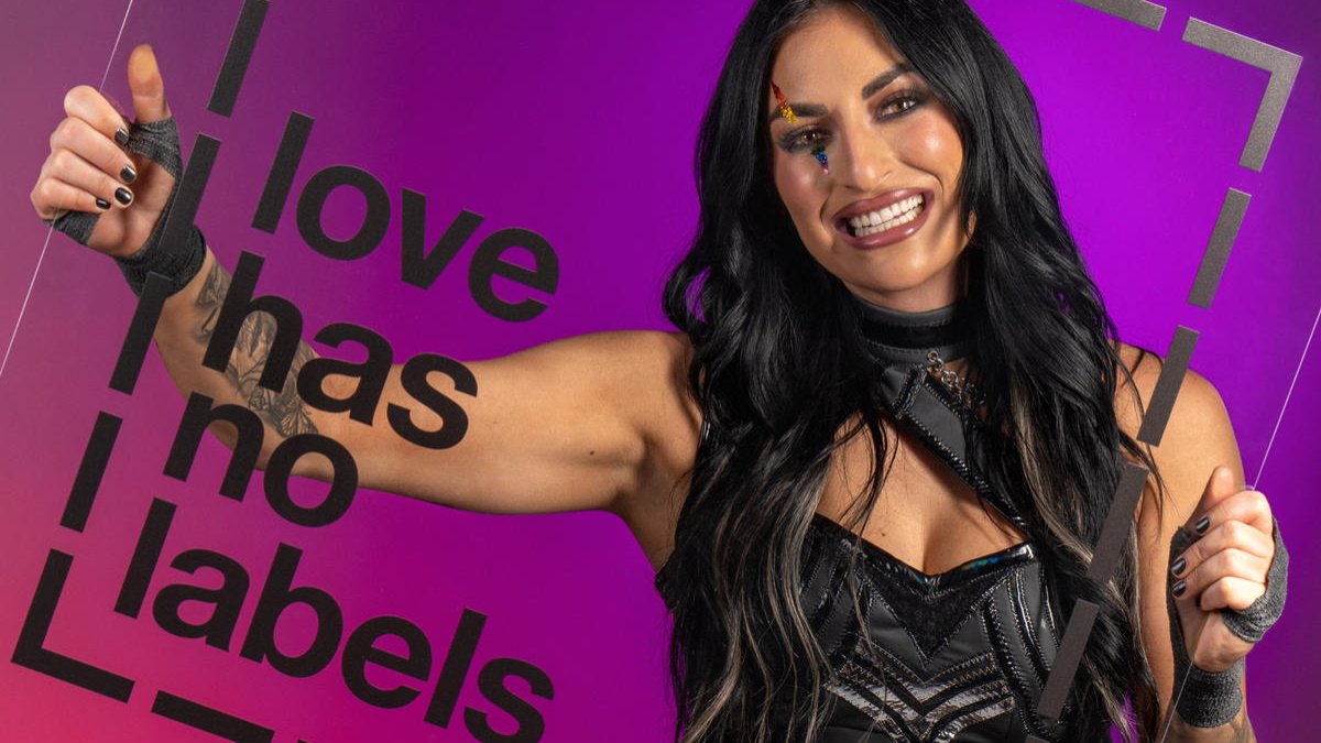 Sonya Deville Discusses Becoming First Openly Gay Female WWE Star ...