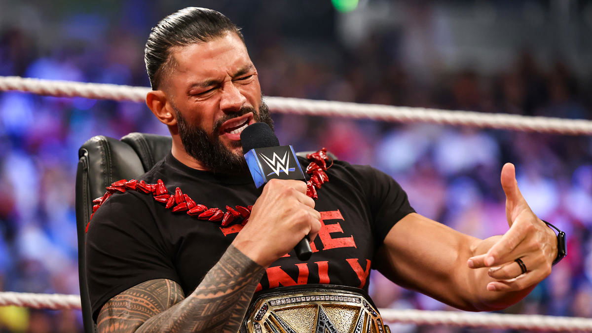 Roman Reigns Reacts To Crown Jewel Match Against LA Knight