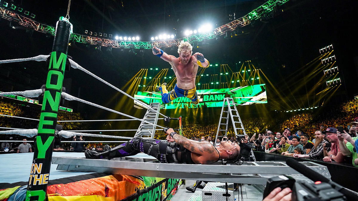 PHOTO Logan Paul Shows Off Bloody PostMoney In The Bank Injuries