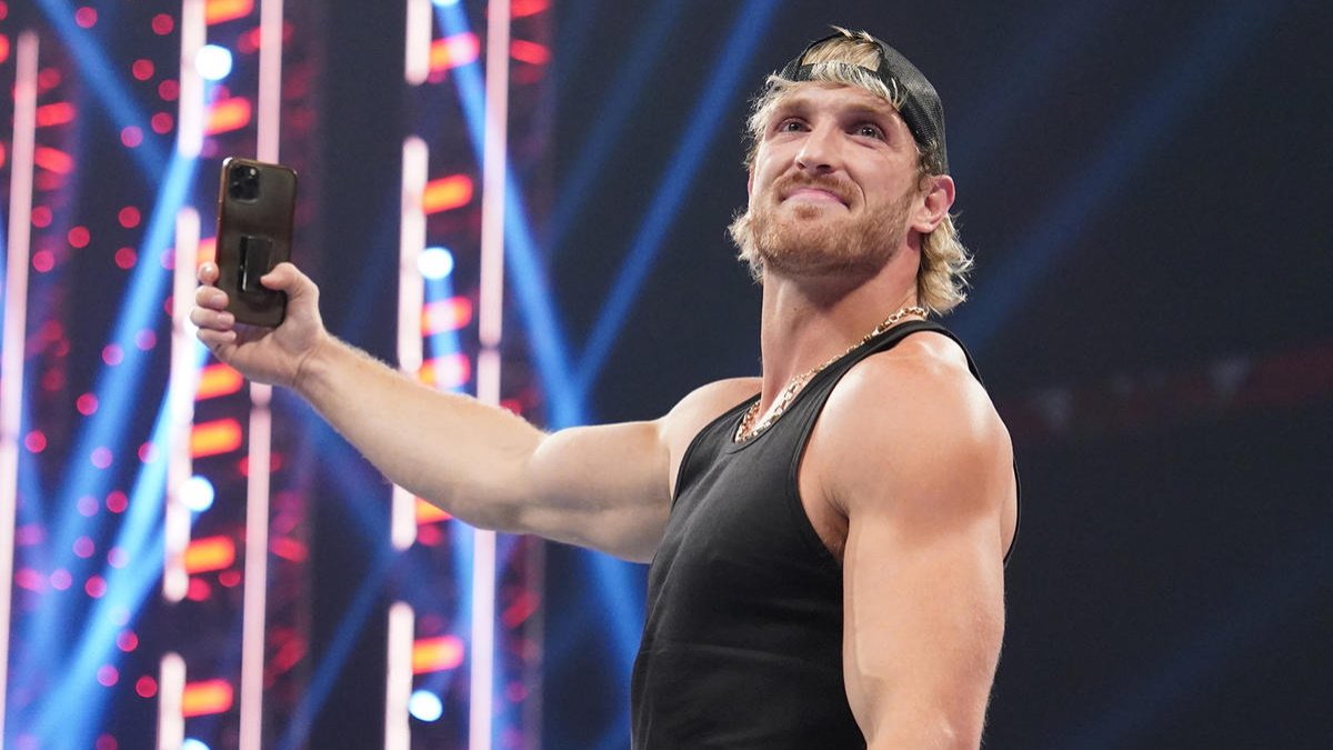 Logan Paul Responds To Major Praise From WWE Icon