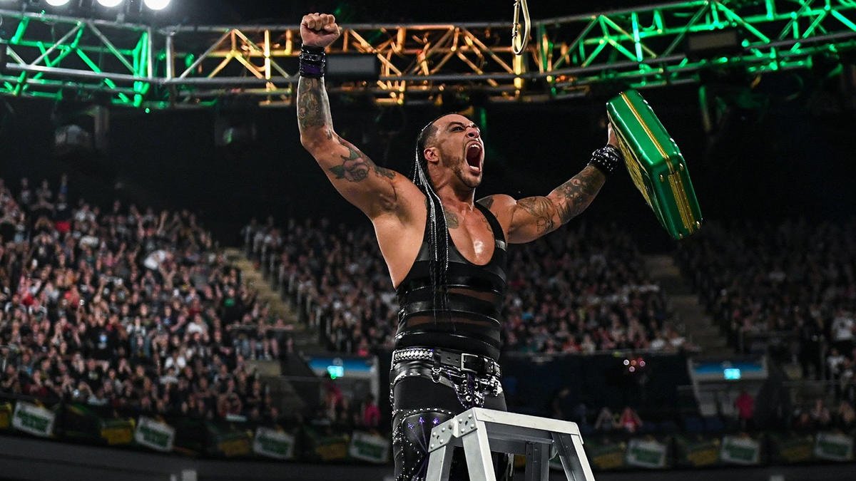 Current Champion Wanted To Compete In WWE Money In The Bank Ladder Match