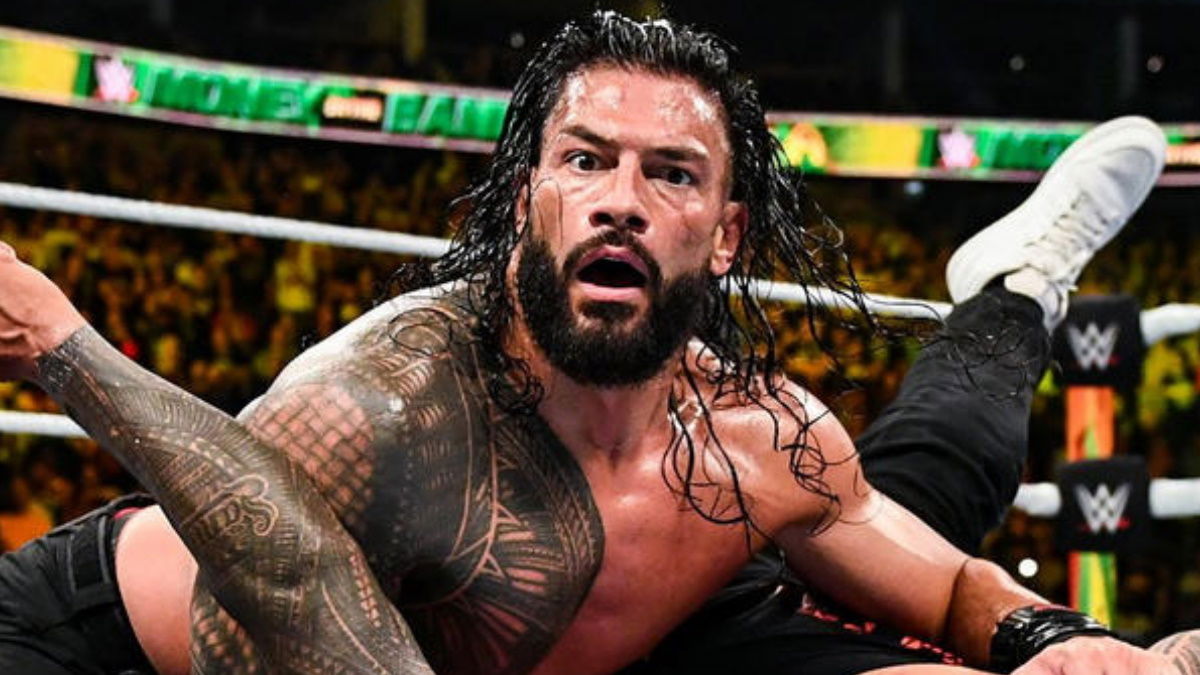 PHOTO: Surprise WWE Star Dresses Up As Roman Reigns For Halloween