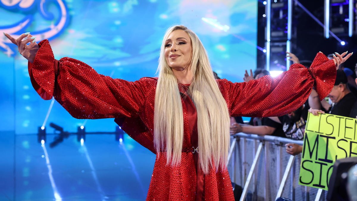 Top WWE Star Calls Charlotte Flair’s Injury ‘A Huge Blow’