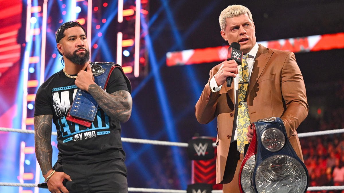 Problem With Cody Rhodes & Jey Uso Revealed By WWE Legend