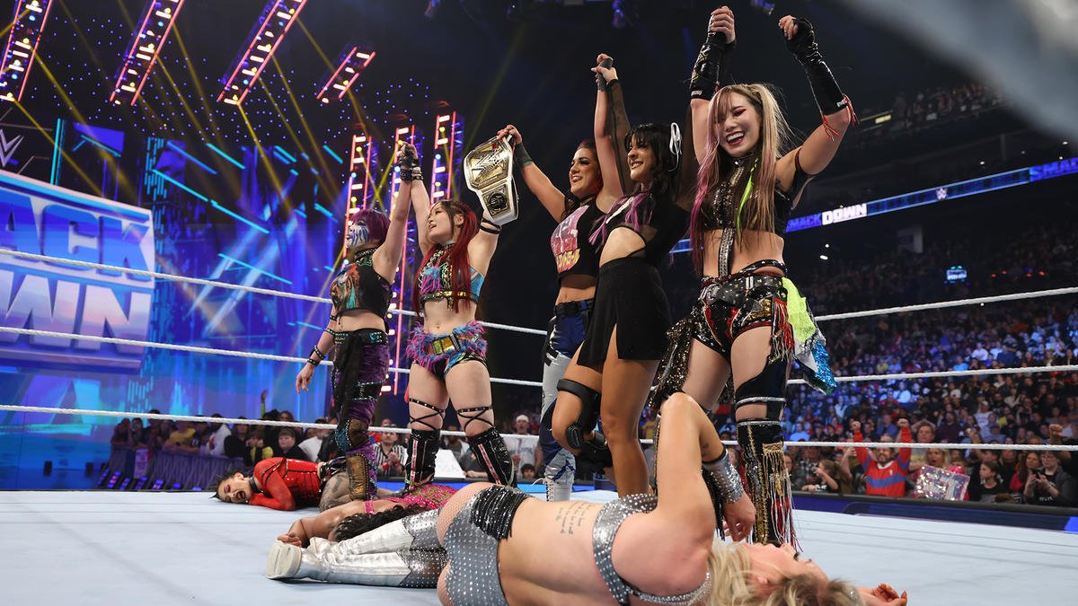 WWE SmackDown Viewership & Demo Rating Rises For November 10 Episode