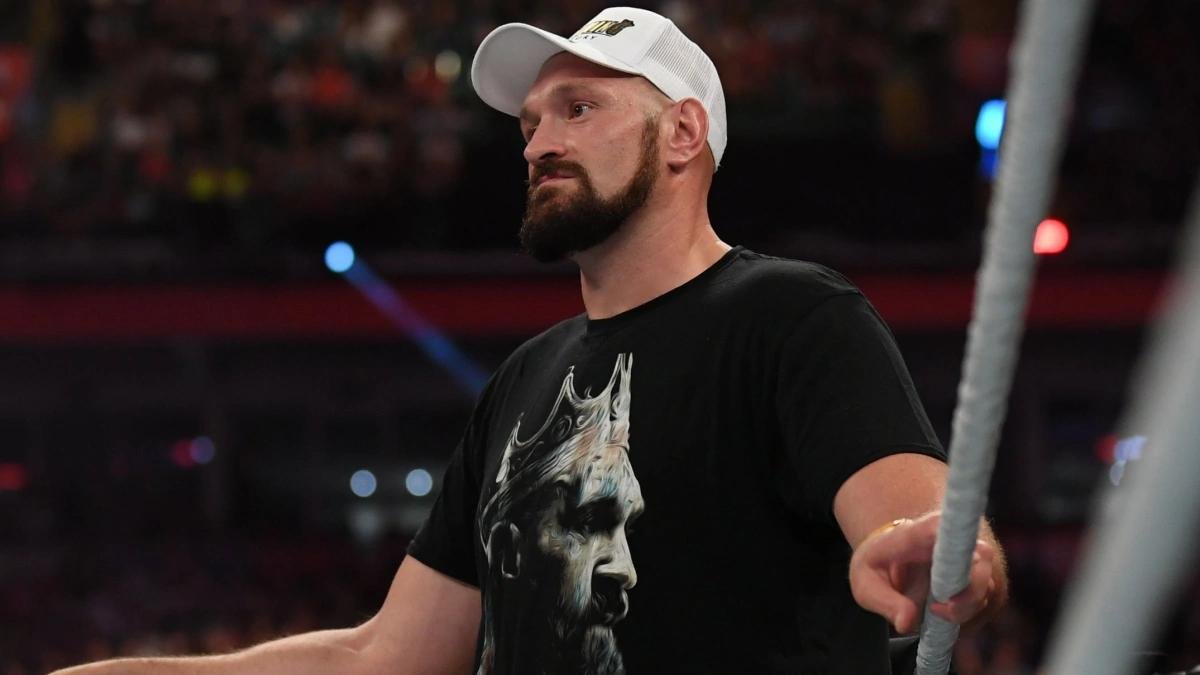 Tyson Fury Called Out By Current WWE Champion