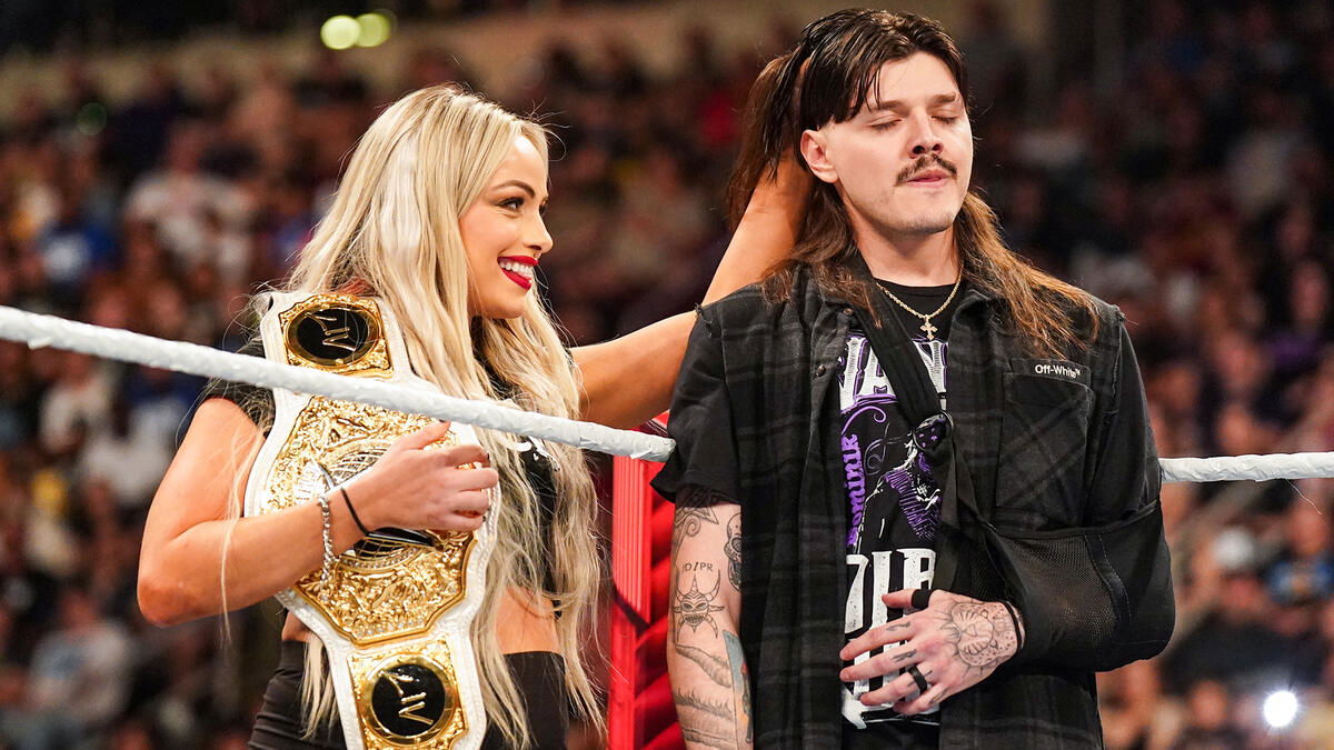 WWE's Dominik Mysterio Reacts To Liv Morgan's 'Creepy' Behavior ...