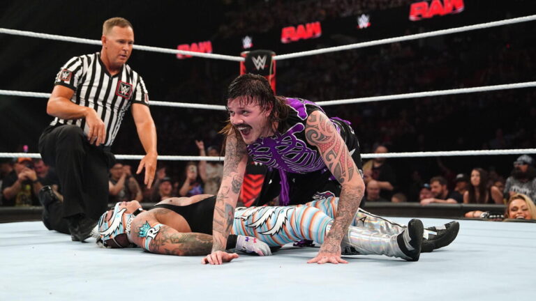 WWE stars Dominik Mysterio and Rey Mysterio