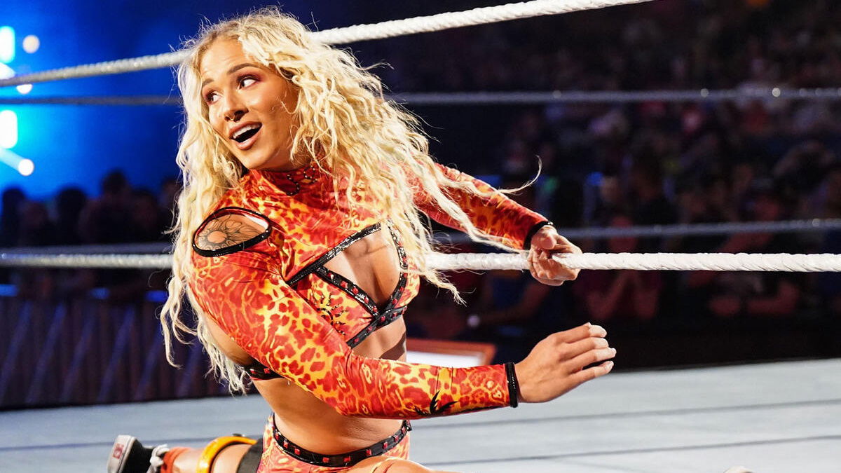 7 New WWE SmackDown Stars To Debut Soon