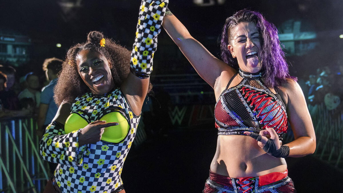 WWE SmackDown stars Bayley & Naomi