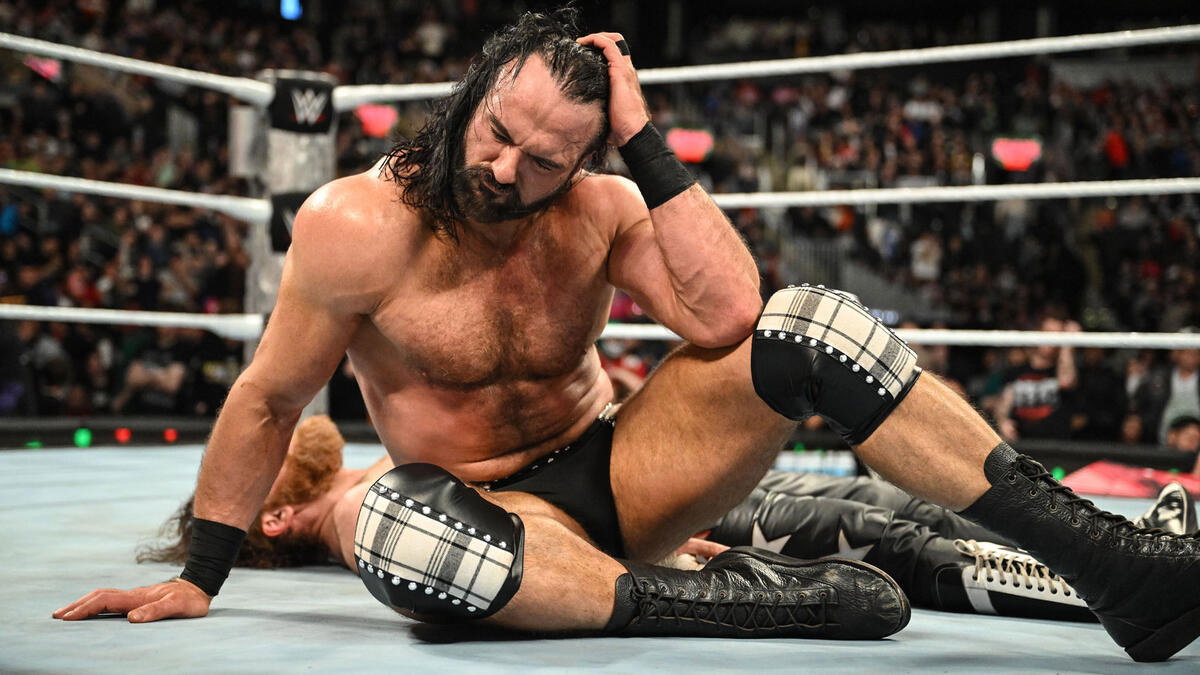 Action Figure WWE Drew McIntyre Snodato, Giocattolo Per Bambini 6+ Anni, Figura Da Collezione GLB16