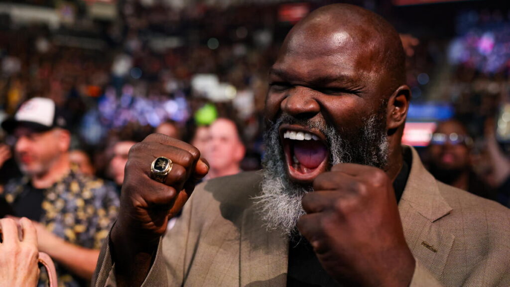 WWE Hall of Famer Mark Henry