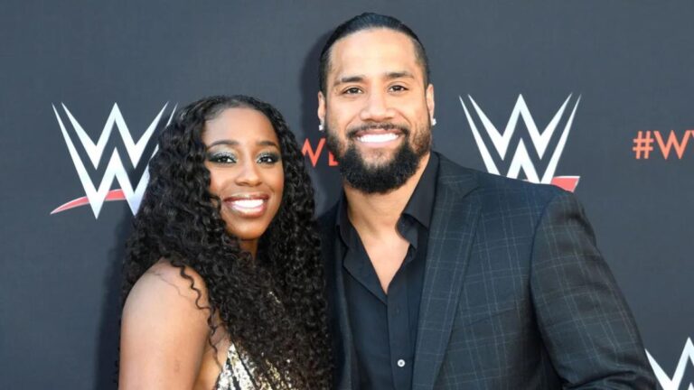 WWE’s Naomi & Jimmy Uso Announce Gender Of First Child Together
