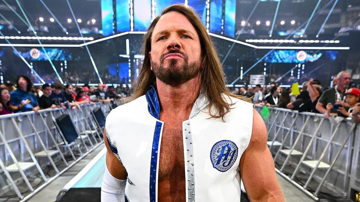 WWE Raw Stars To Switch Brands