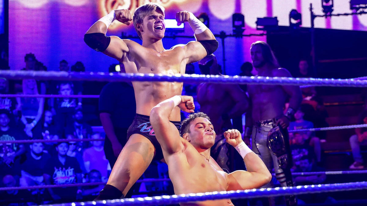 WWE Evolve stars Swipe Right