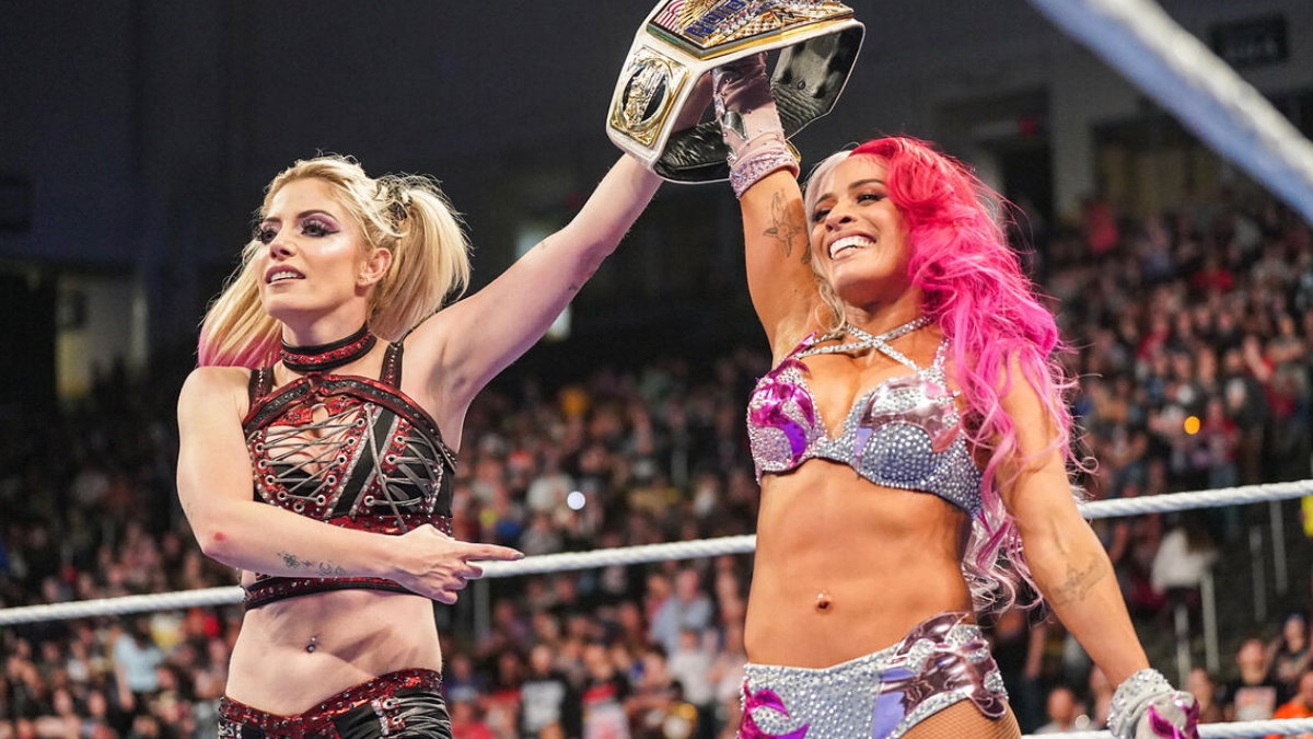 WWE stars Alexa Bliss and Zelina Vega