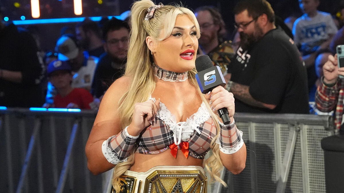 Former WWE Star Discusses Training Tiffany Stratton