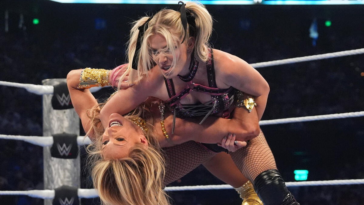WWE stars Alexa Bliss and Charlotte Flair