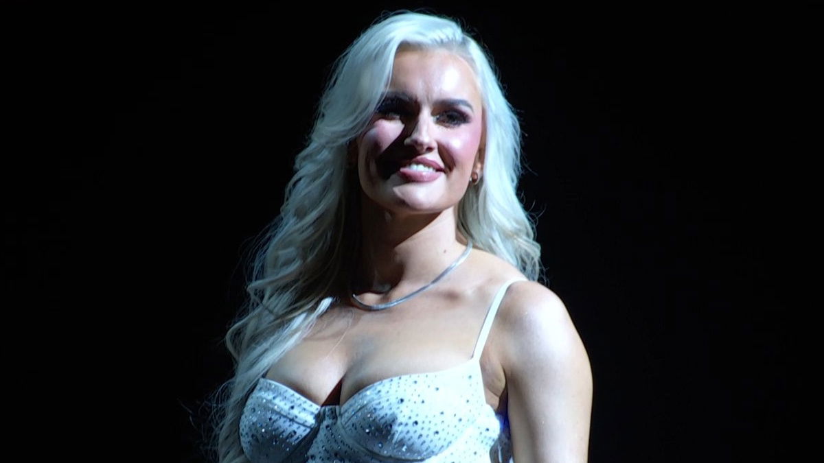 Former AEW Champion Mariah May Makes WWE Debut