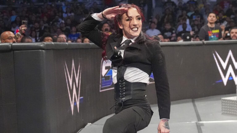 WWE star Alba Fyre