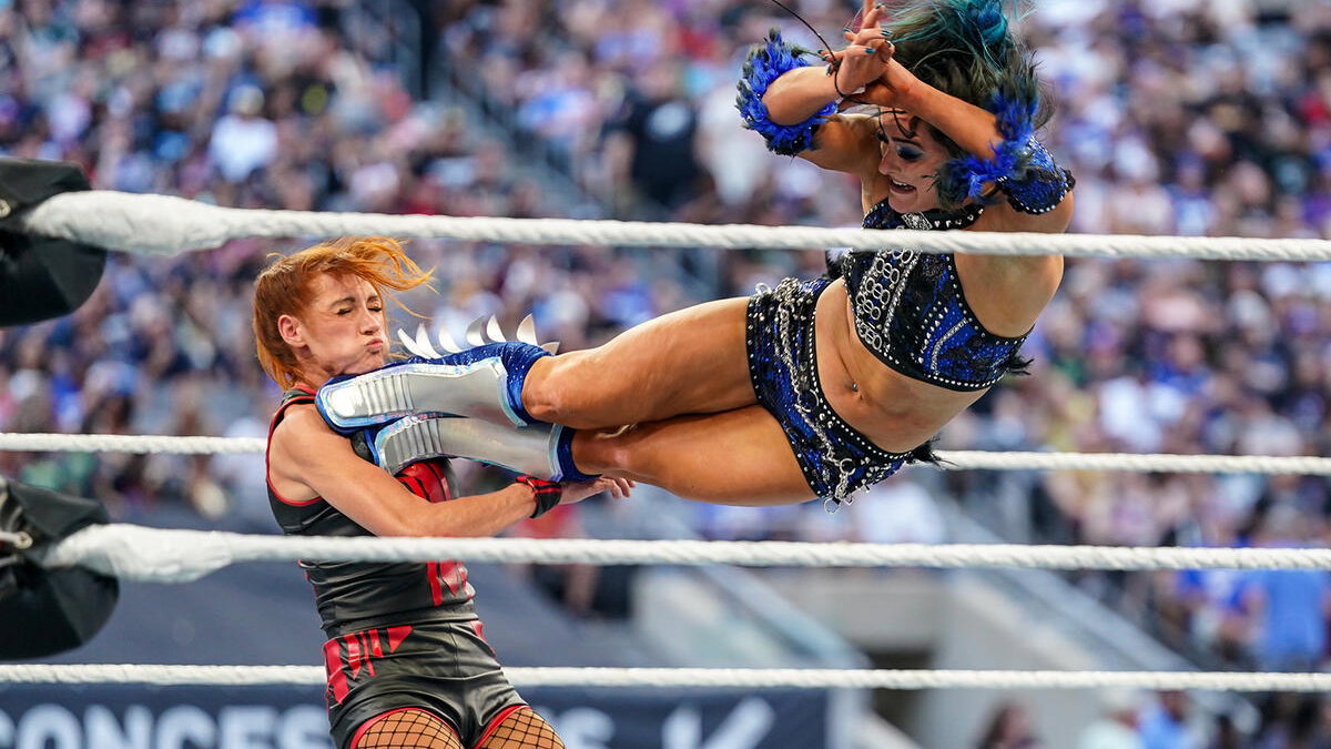 WWE stars Becky Lynch and Lyra Valkyria
