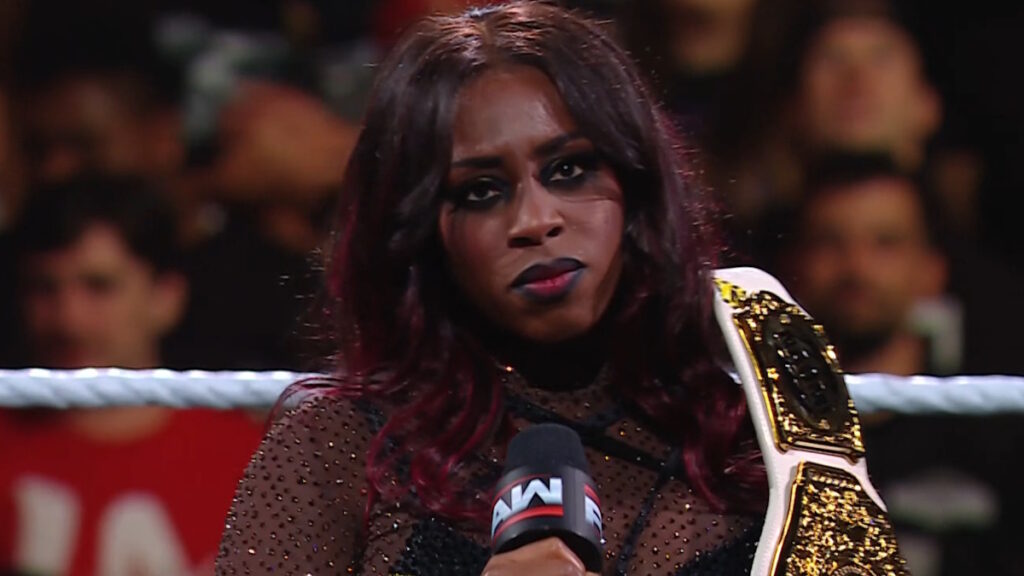 WWE star Naomi