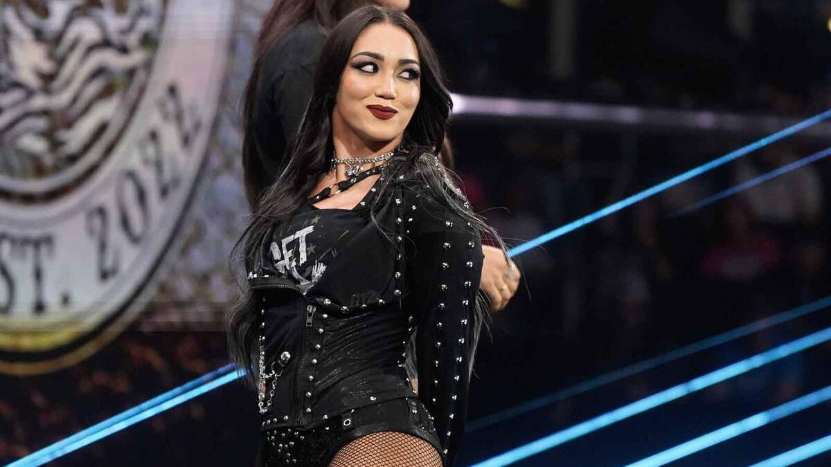 WWE star Roxanne Perez