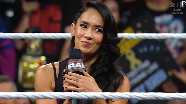 AJ Lee Addresses ‘Therapy’ Chants During WWE Return