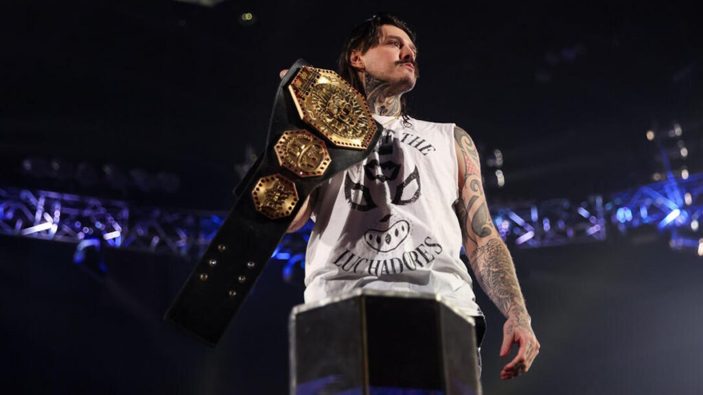 AAA Mega Champion Dominik Mysterio