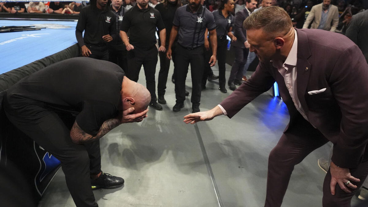 WWE SmackDown GM Nick Aldis and Randy Orton