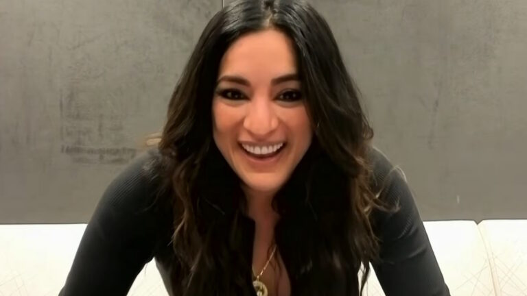 Raquel Rodriguez Reacts To WWE Fan Support & Booing Her Elimination Chamber Exit