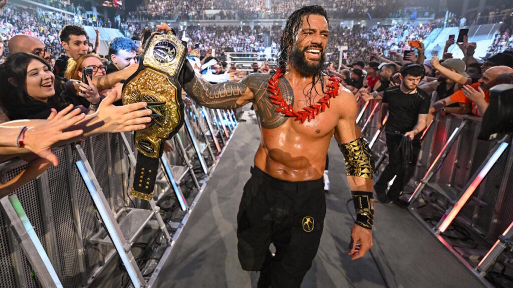 WWE World Heavyweight Champion Roman Reigns