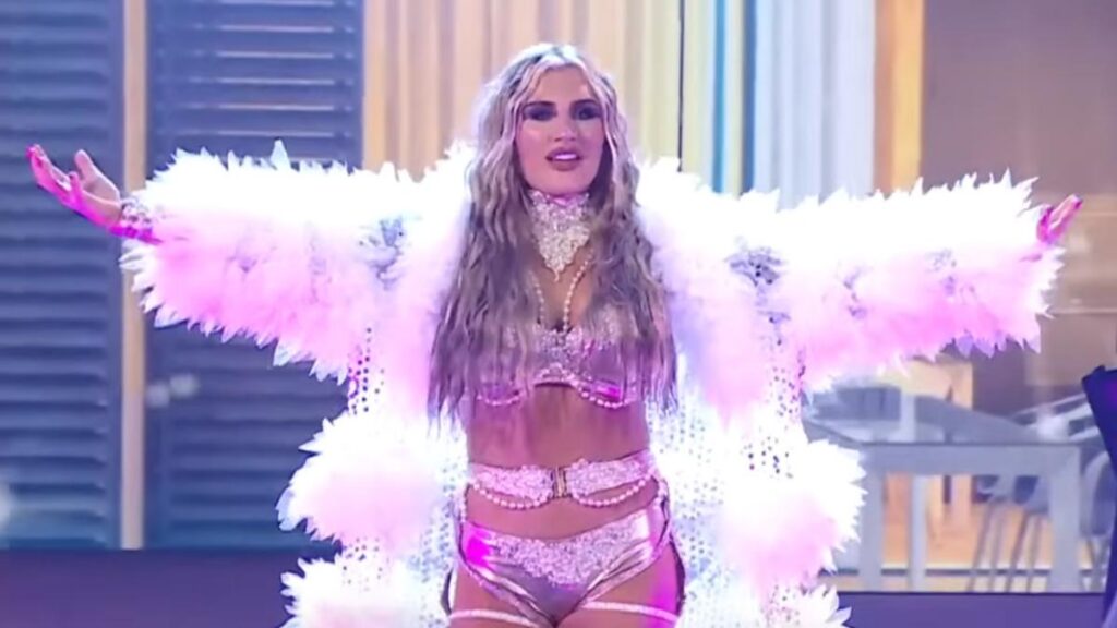 Tiffany Stratton making her entrance at WWE NXT No Mercy