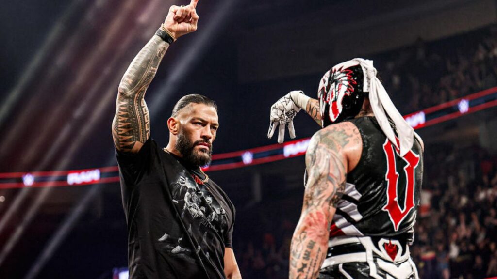 Roman Reigns and Penta on WWE Raw