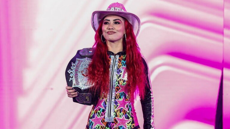 AAA Reina de Reinas Champion La Catalina